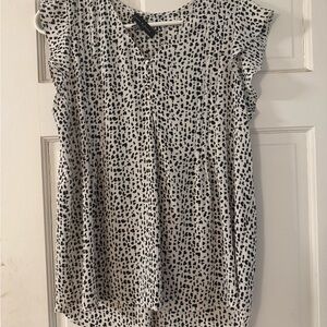 Women's Black & White Printed Cap Sleeve Top